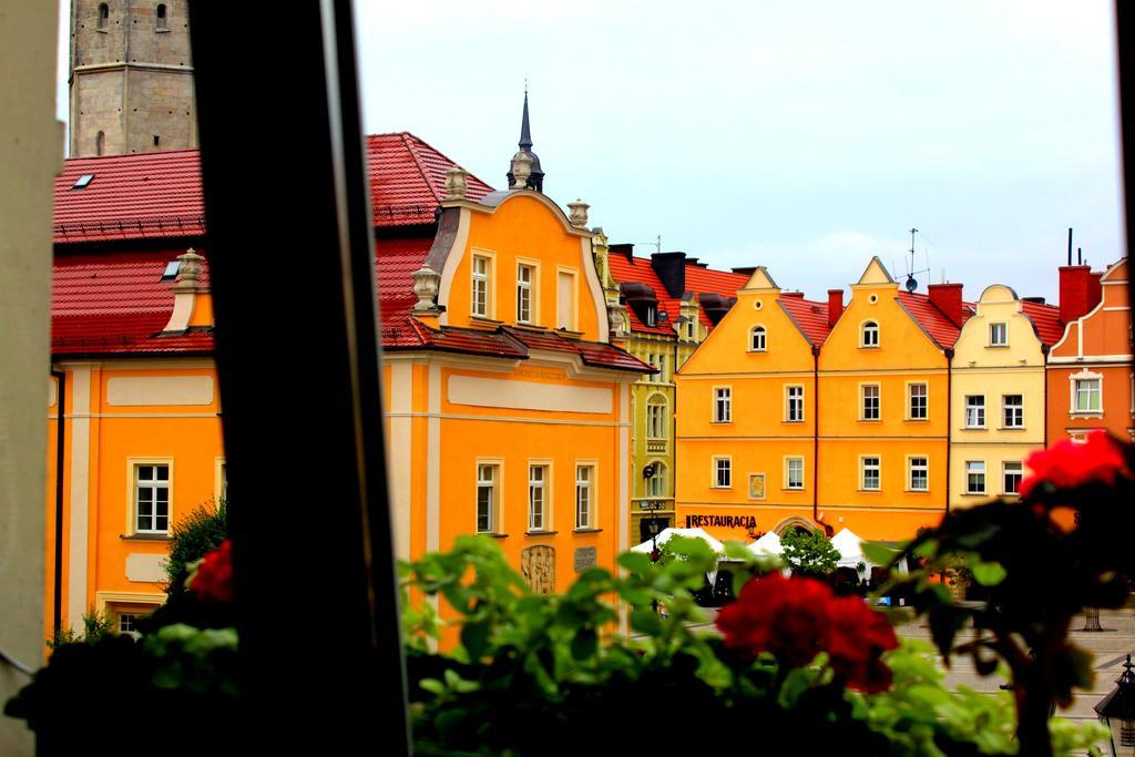 Apartamenty Przy Ratuszu Boleslawiec  Exterior foto